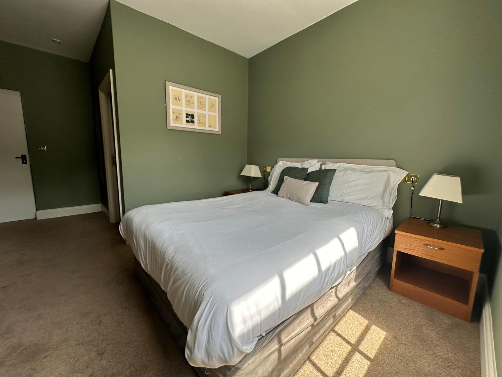 The White Hart Hotel Welwyn Екстер'єр фото