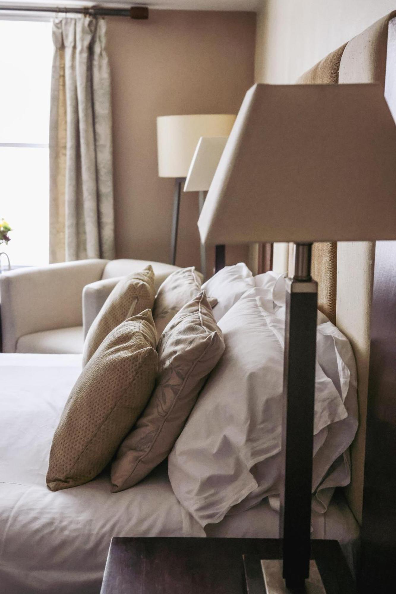 The White Hart Hotel Welwyn Екстер'єр фото